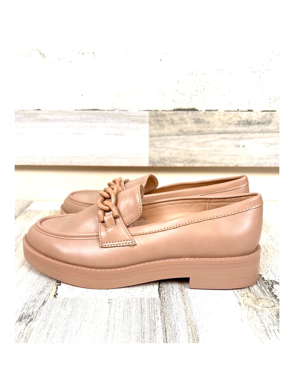 Marc Fisher 6.5 Tan Chain Link Loafers Platform Chunkyh Sole Chic NEW